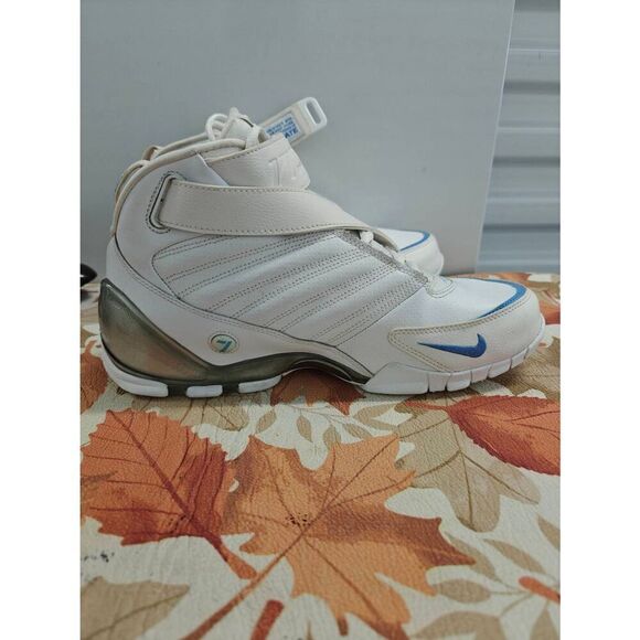 Nike Zoom Vick III White University Blue 832698-100 Men's Shoes Size 10.5 - Picture 2 of 6